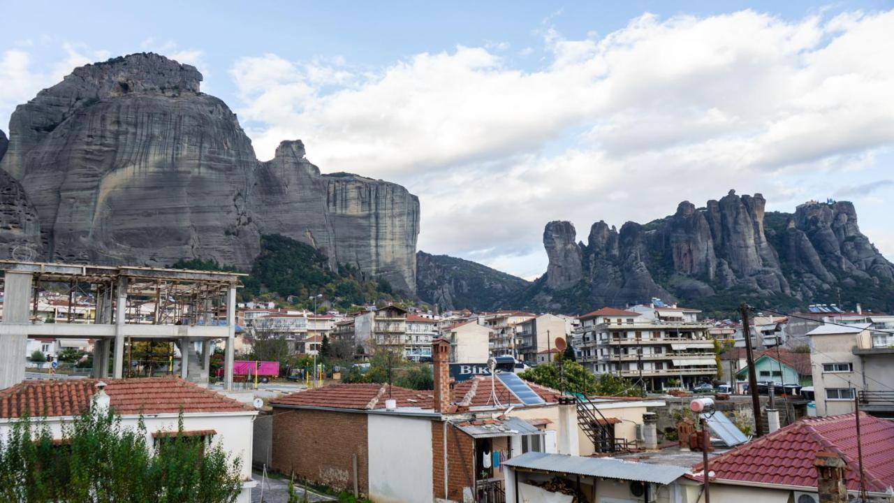 Andromachis Moneto Residence Under Meteora กาลัมปากา ภายนอก รูปภาพ