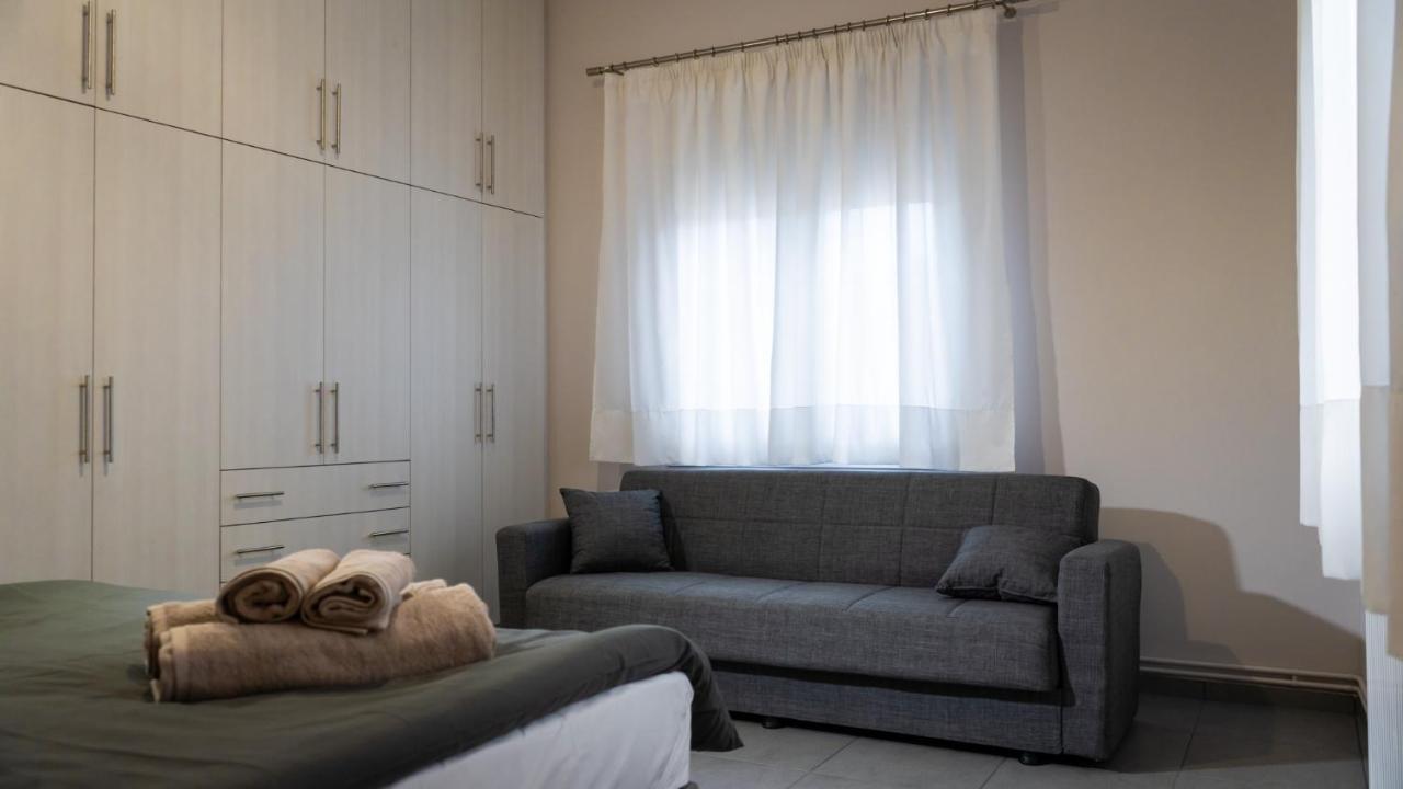Andromachis Moneto Residence Under Meteora กาลัมปากา ภายนอก รูปภาพ